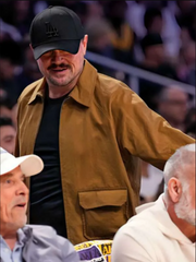 Leonardo Dicaprio 2026 Brown Jacket