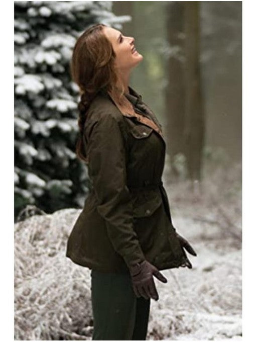 A Castle for Christmas Sophie Brown Jacket