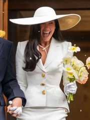 Dua Lipa 2026 London White Blazer
