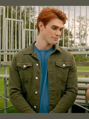 Riverdale S05Ep03 Archie Andrews Green Jacket