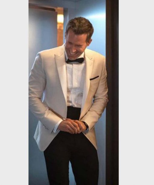 Ryan Reynolds Red Notice Blazer