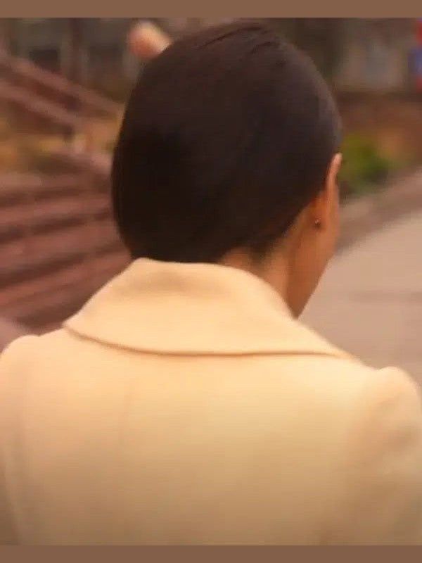 Sex/life Sarah Shahi Coat