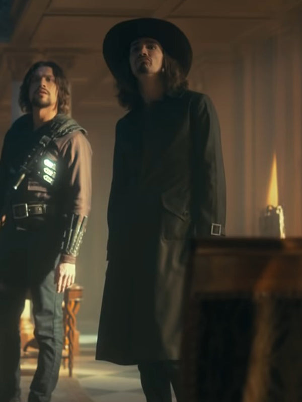 The Umbrella Academy S03 Robert Sheehan Black Coat