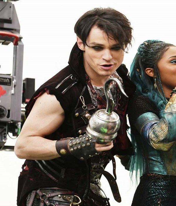 Thomas Doherty Descendants 3 Vest