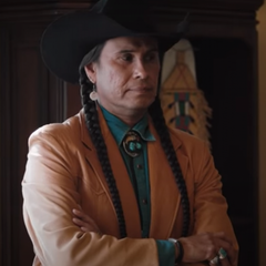 Yellowstone S04 Mo Brings Plenty Brown Coat