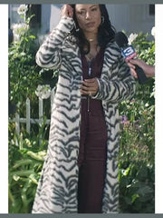 You Season 3 Sherry White Tiger Print Coat