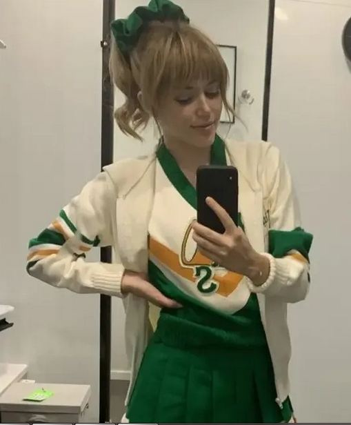 Stranger Things S04 Chrissy Hoodie