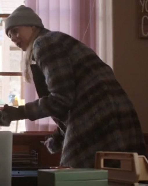 Roswell New Mexico Lily Cowles Isobel’s Plaid Coat