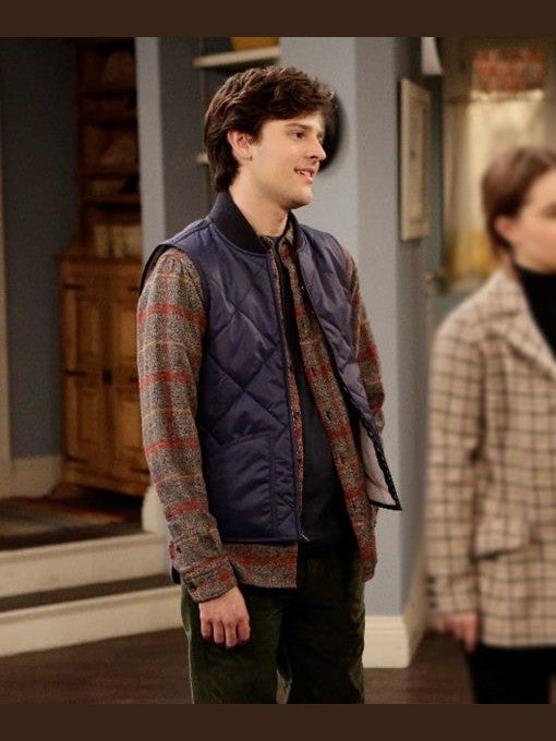 Last Man Standing S09 Travis Tope Vest
