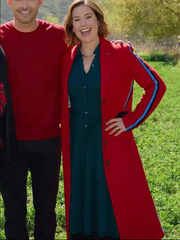 Finding Mr. Christmas S02 Melissa Peterman Red Coat