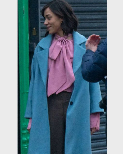 Stay Close Cush Jumbo Blue Coat