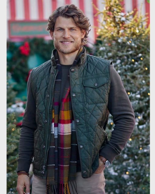 Tis the Season to be Merry Chris Walters Vest