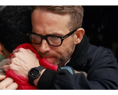 Ryan Reynolds Poké­mon De­tec­tive Pikachu Bomber Jacket